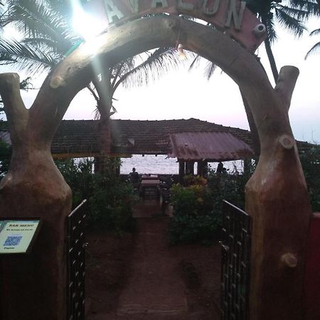 Avalon Sunset Anjuna Exterior foto